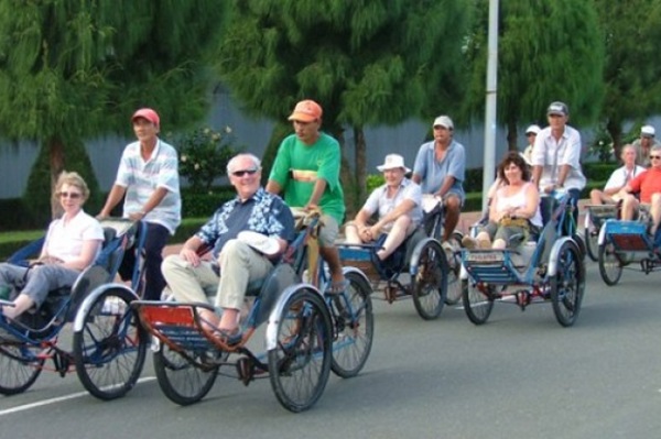 ha-noi-cyclo-street-food-walking-tour