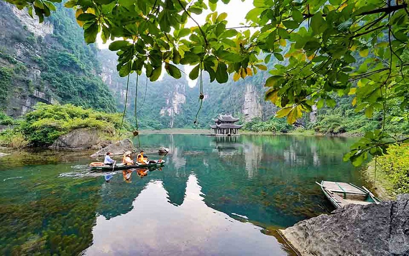 Visit Trang An%20 %20Copy%201
