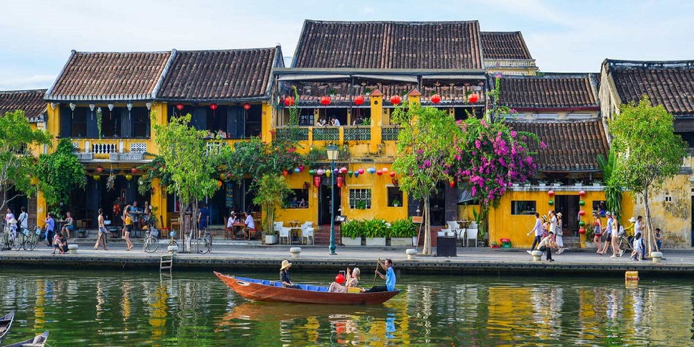 travel hoi an