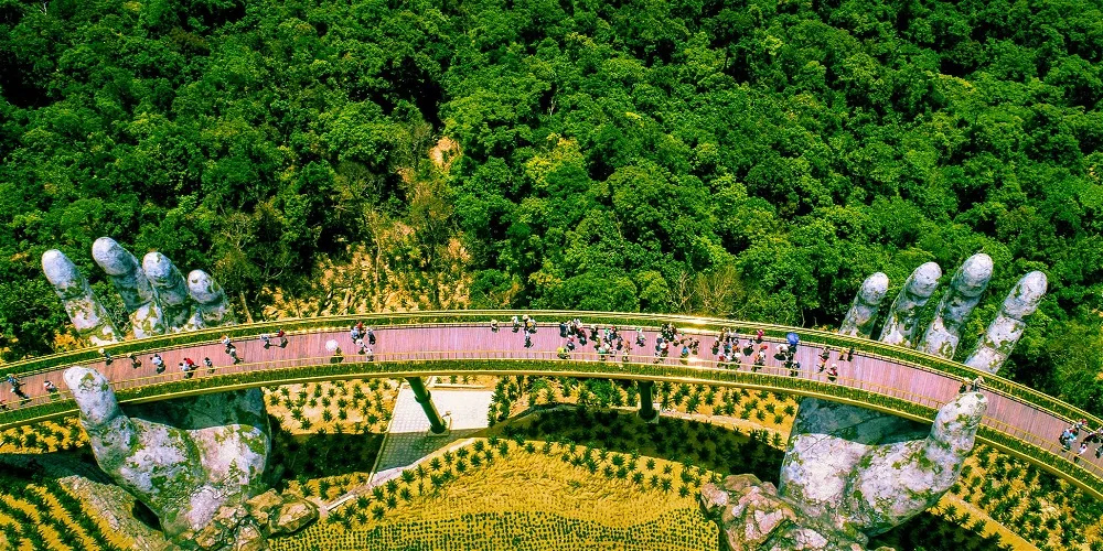 Luxury 14 Days VietNam Immersion Trip 25 CAU VANG 1