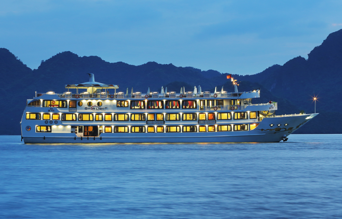 Ha Long Bay On Starlight Cruise 5* Tour