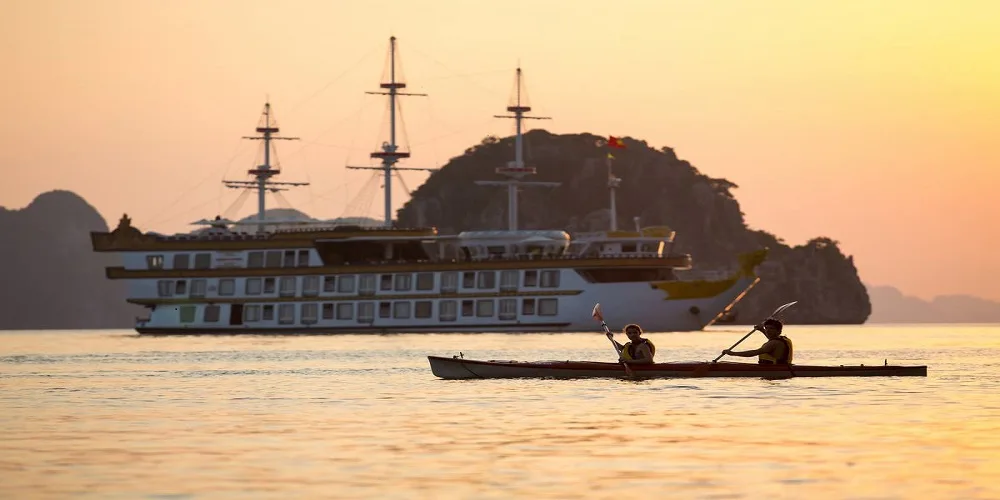 Luxury 14 Days VietNam Immersion Trip 10