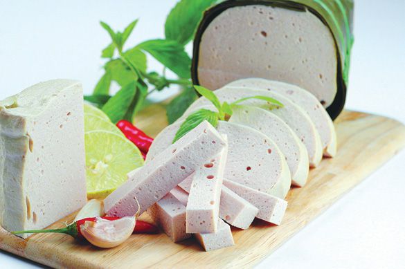 “Giò” – Vietnamese Dainty Morsel In Spring 1 gio cha