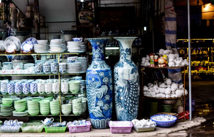 Explore Bat Trang Ceramic & Dong Ky Carpentry Villages