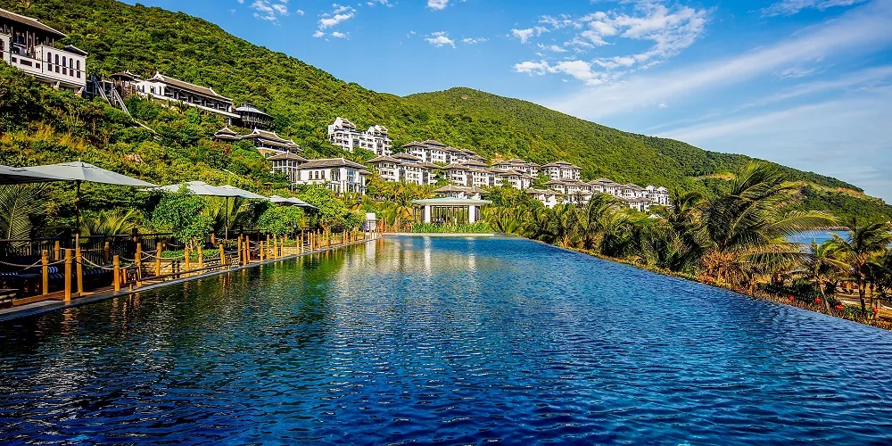 Luxury 14 Days VietNam Immersion Trip 34 intercontinental danang city 466