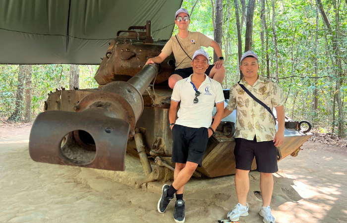 Ho Chi Minh Highlights & Cu Chi Tunnels