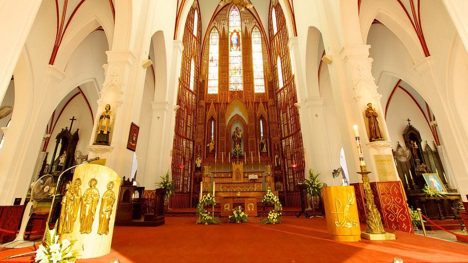 Hanoi Cathedral - A Witness Of The History In Hanoi 1 ntho hn 2