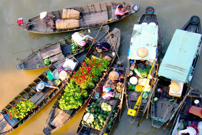 Private Mekong Lodge 2 Days Tour – Mekong Delta At A Glance.