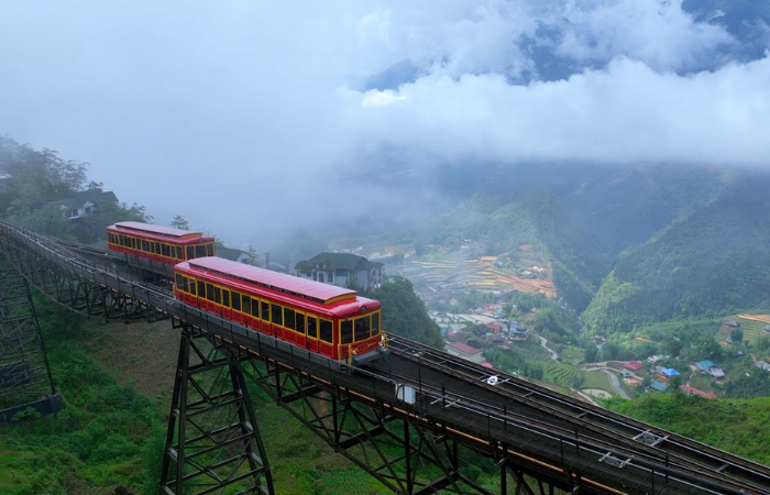 Sapa Highlights 3D2N By Train Tour