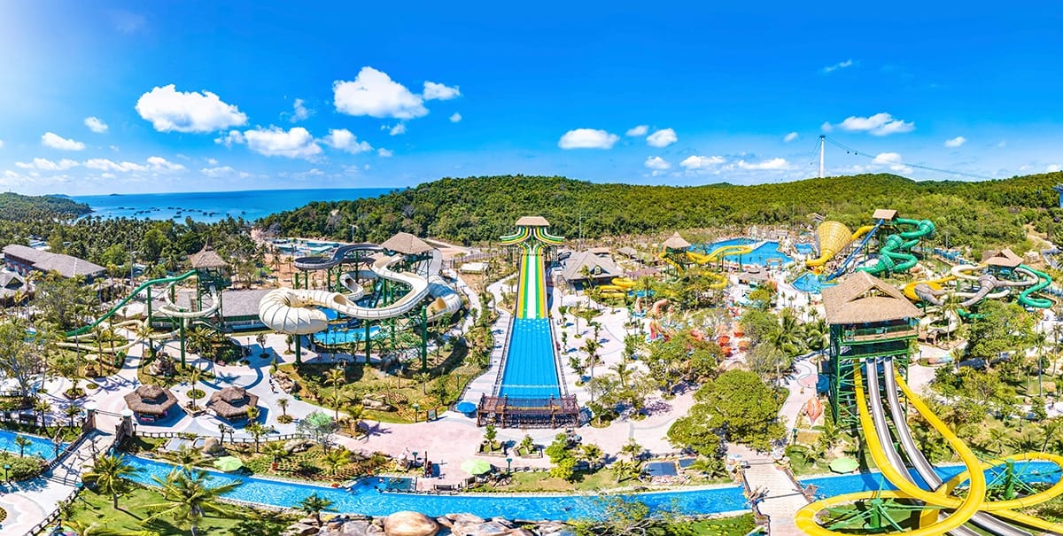 ve vao cua Aquatopia Water Park 1