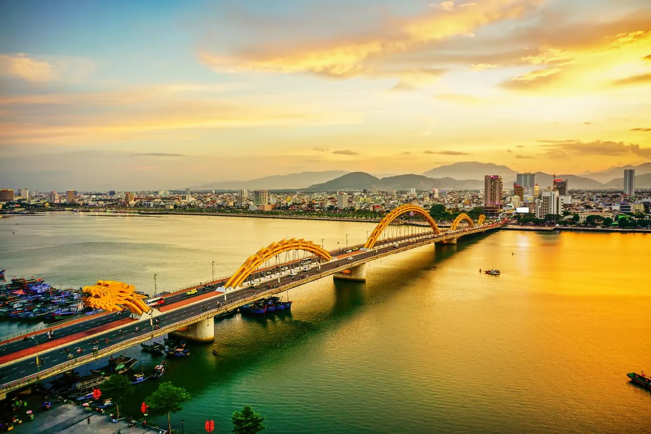 6D5N Cultural Immersion Trip in Da Nang - Bana Hills - Vietnam 1 Han River 05
